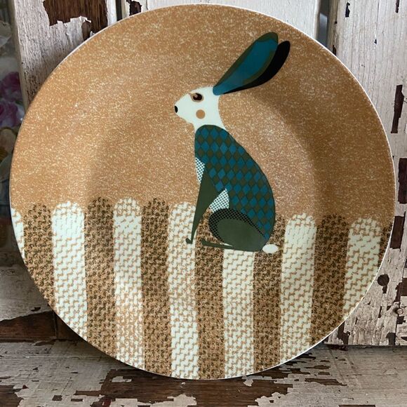 MAGPIE  Tom Frost Ceramic Collectible Plate Rabbit 10.5” Round - Picture 1 of 5